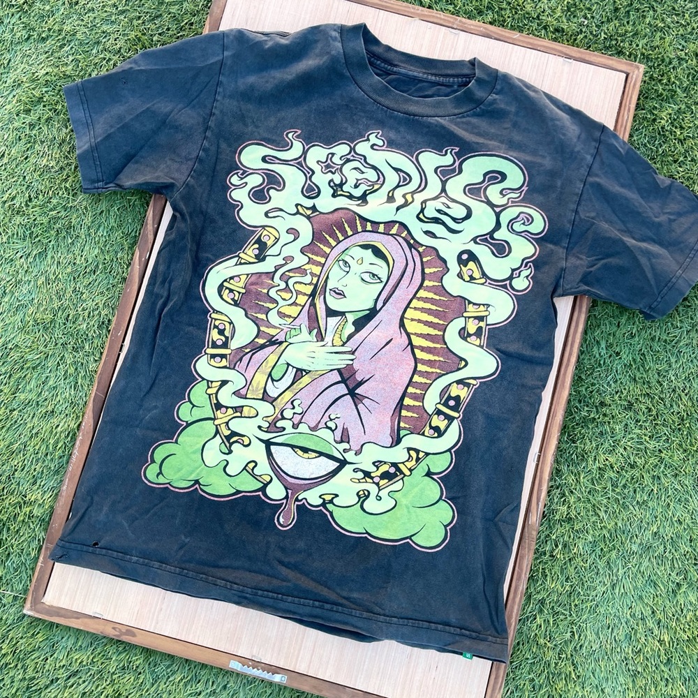🎄Seedless-“Cannabis 420” tee (Pre-Owned)
